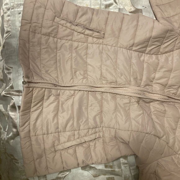 Baby Pink Quilted Jacket - Picture 2 of 5